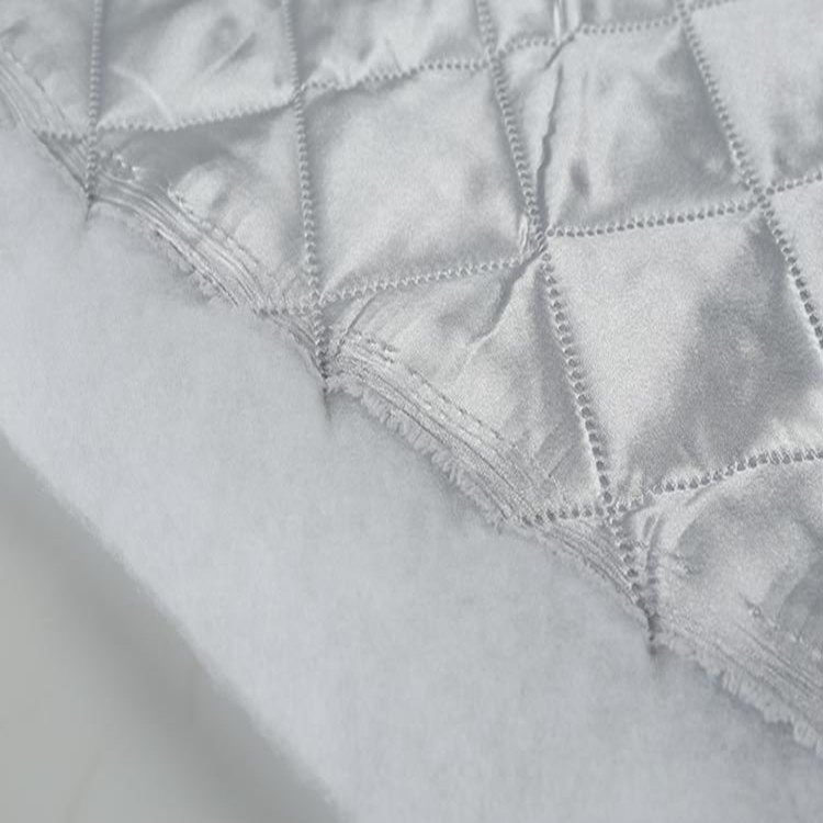 Top whosale 100% polyester double sided quilted fabric / quilted jacket fabric / quilted fabric waterproof made in Vietnam