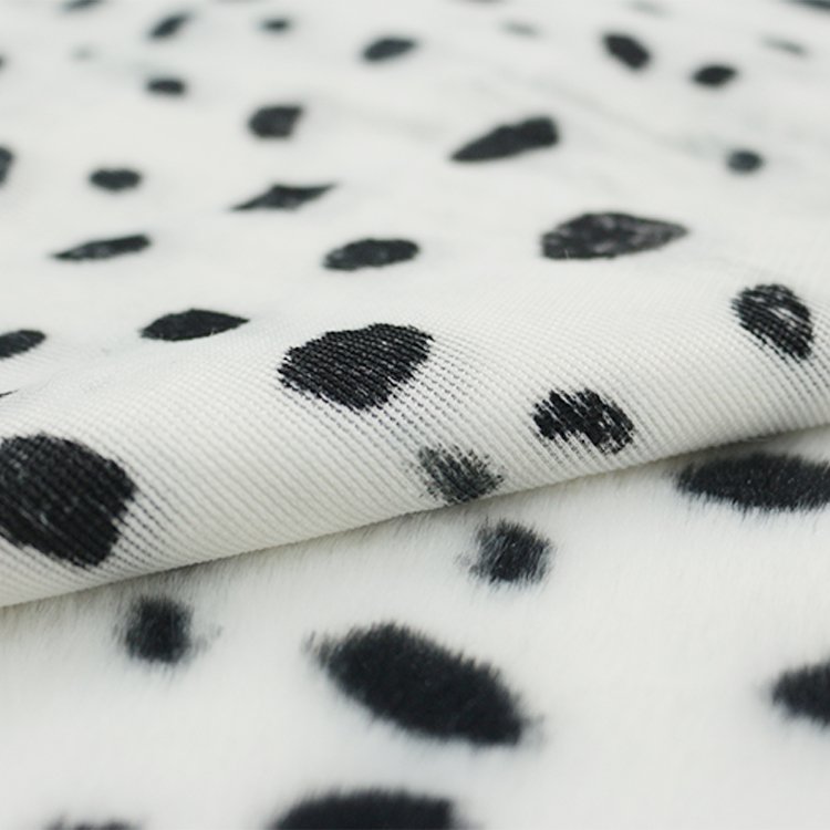 Fabric Puppy Spots High Quality PV Velvet Curtain Material Fabric 100% Polyester Stretch Mesh Fabric Knitted Customizable 160
