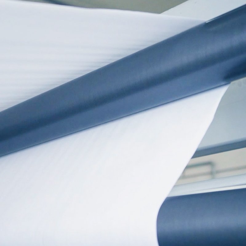 Cotton spunlace non-woven fabric 40gsm light custom sanitary napkin fabric original ecological no additives