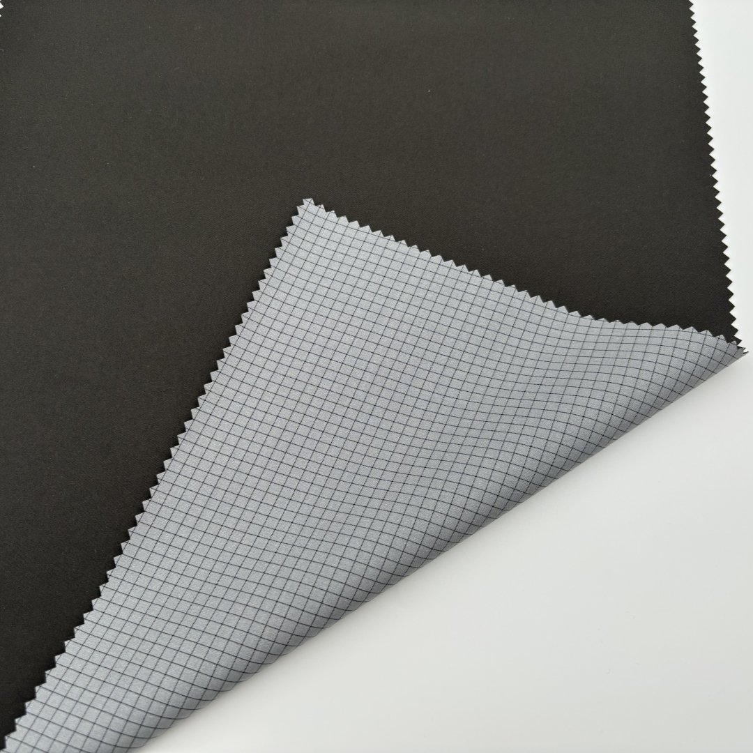 50D High Elastic Waterproof Fabric 100% Polyester TPU Bonded Fabric For Outdoor Jacket Coat