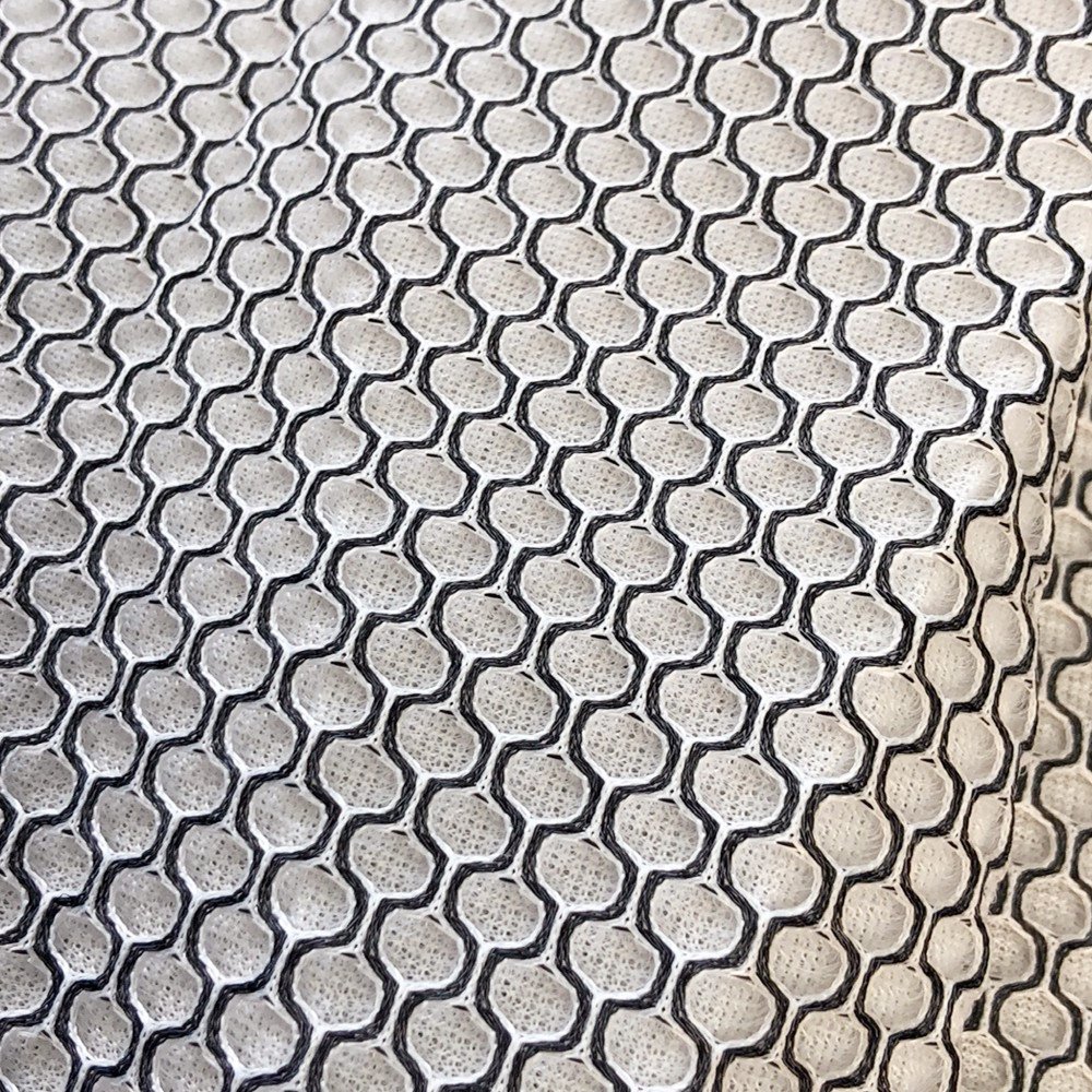 Recycled Two-color hexagonal hand sandwich mesh 100 polyester air mesh fabric for chair cushion medical mat mattress cover