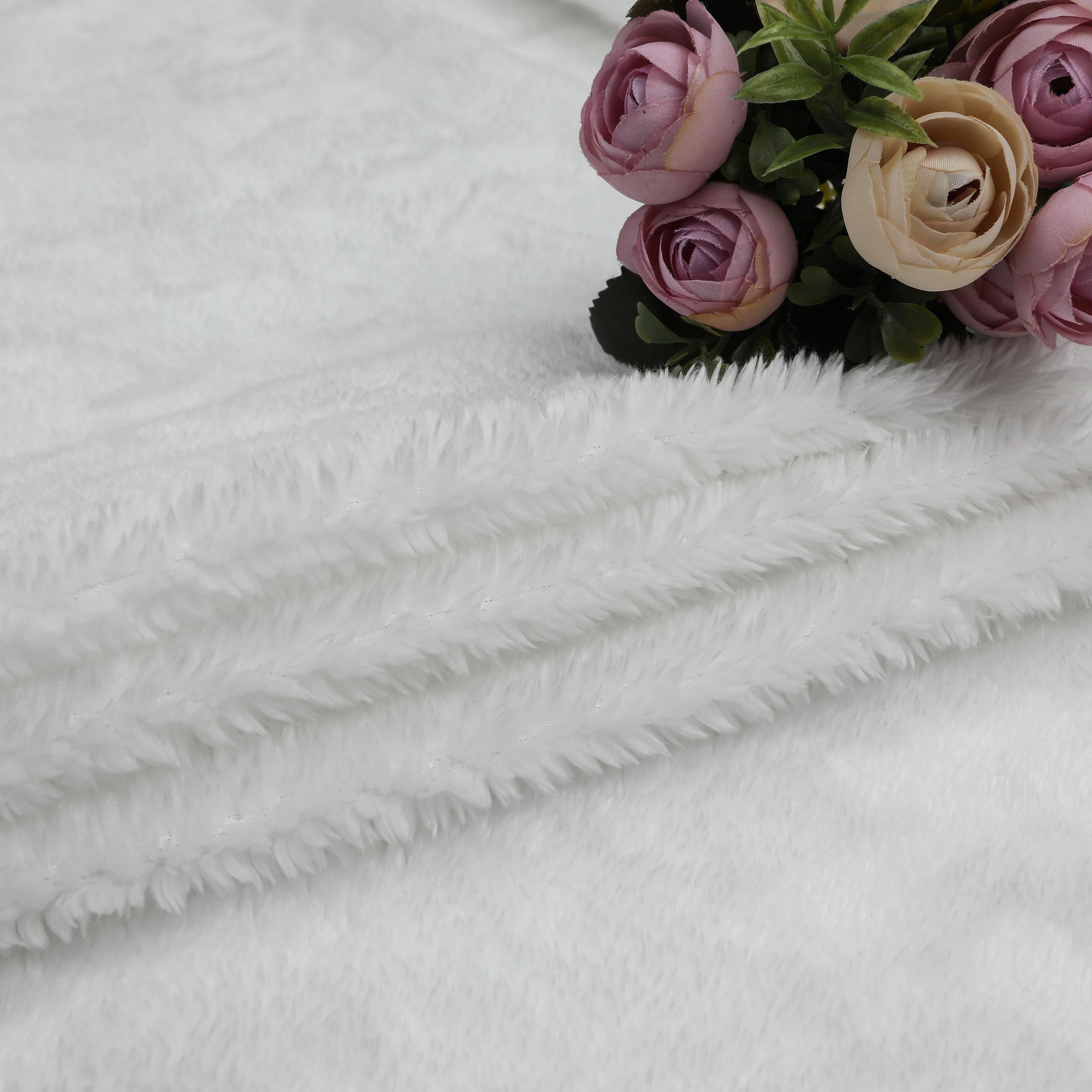 2022 New Technology Professional Manufacturing Bejirog 100%polyester Plush Fabric