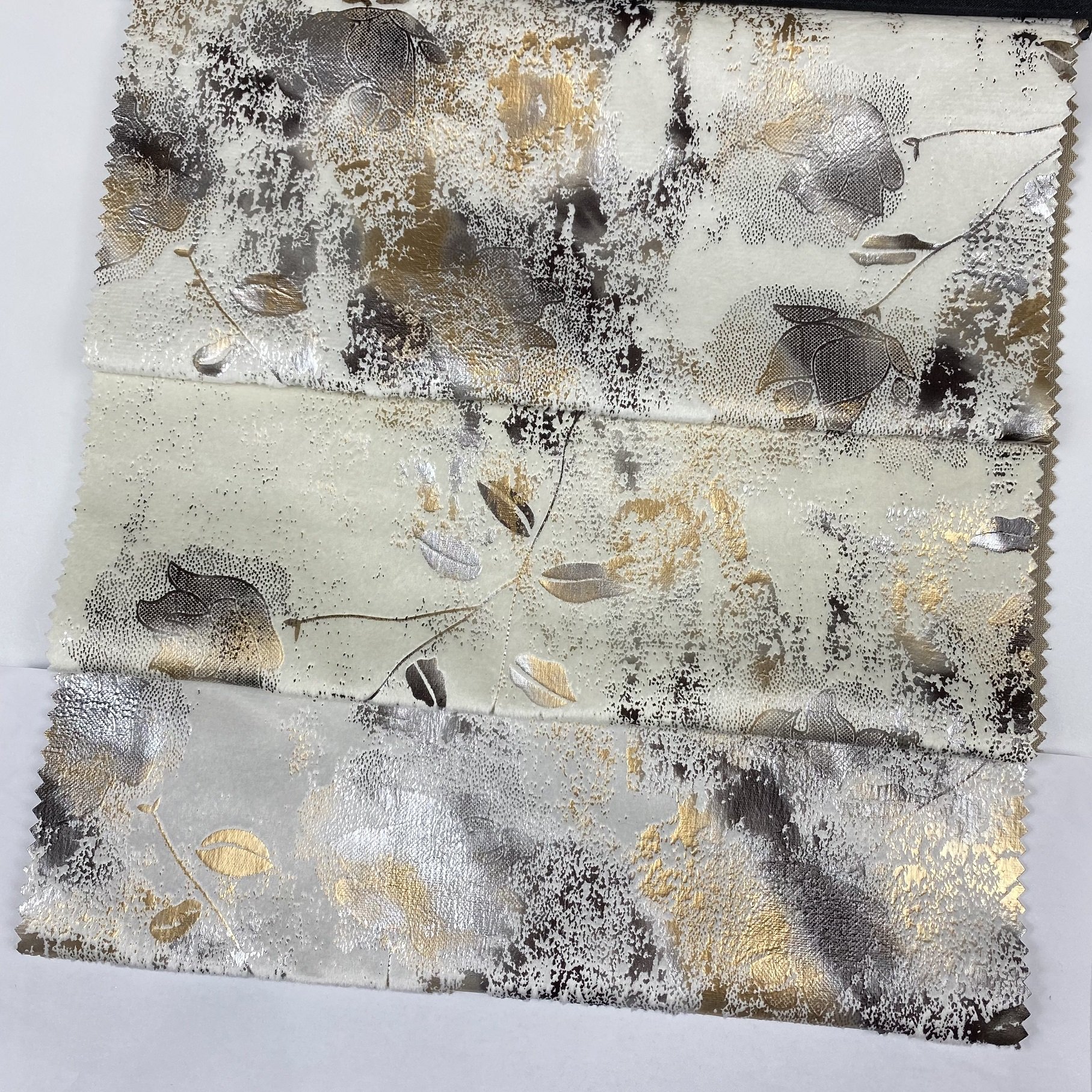 Holland Velvet 2022 New Foil Polyester Knitting for Furniture and Upholstery Sofa Fabric Woven Ningbo Plain Multi Color T/T,L/C