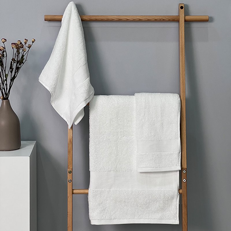High quality white 100% cotton hotel bath towel set custom logo jacquard spa face towel hand towel