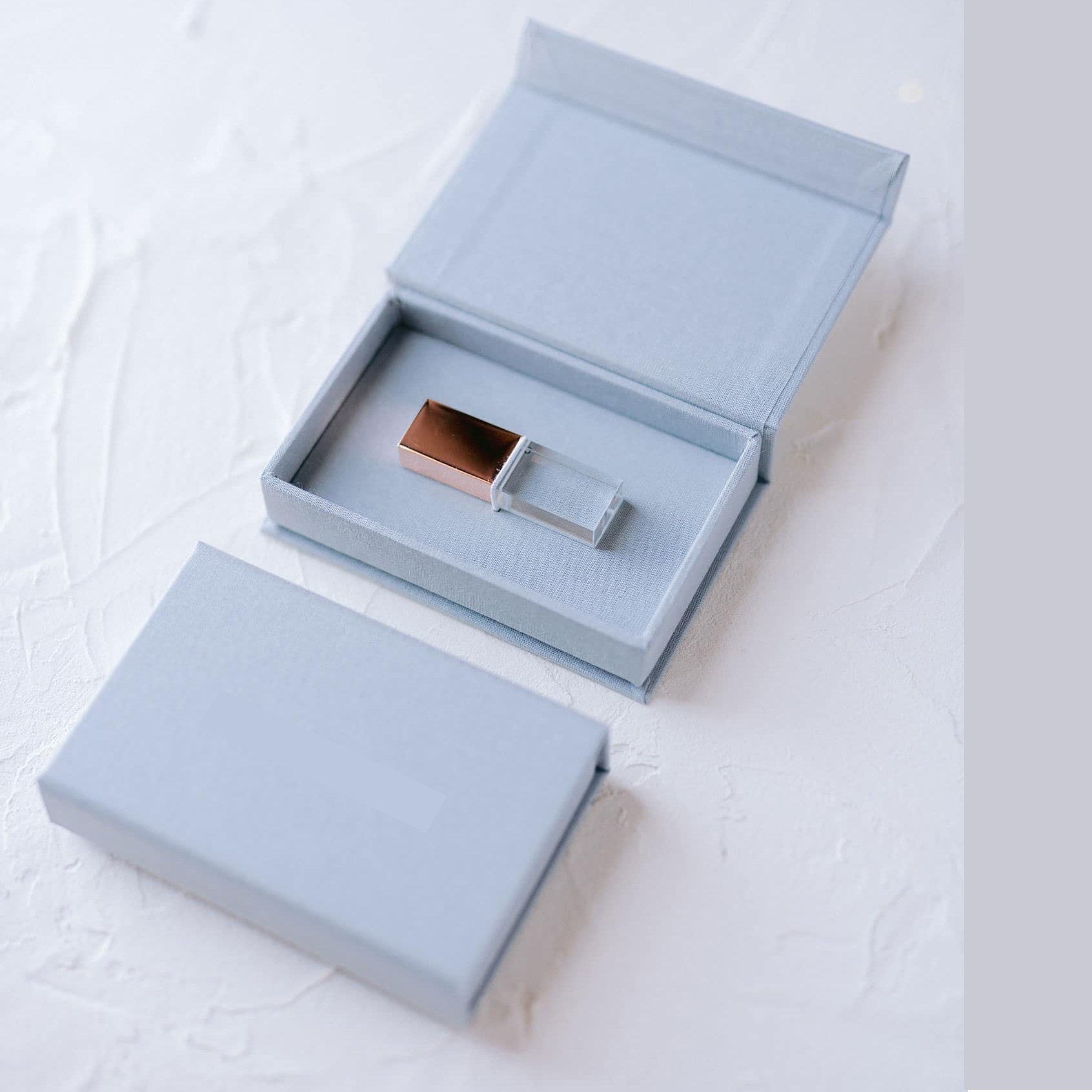 Handmade Linen Photo Craft Jewelry Storage Box with USB Slot Wedding Bridal Party Gift Box Holds 100 Prints Up to 4"X6"