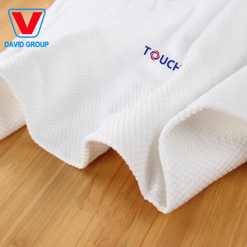 Factory promotion High Quality 500gsm Custom Bath Towels Hotel Use White Color Big Size Towels