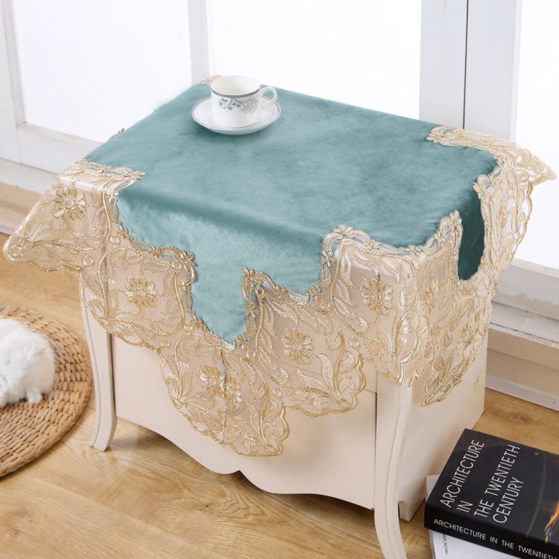 Competitive price dot tablecloth table linens party tablecloths wedding decorations