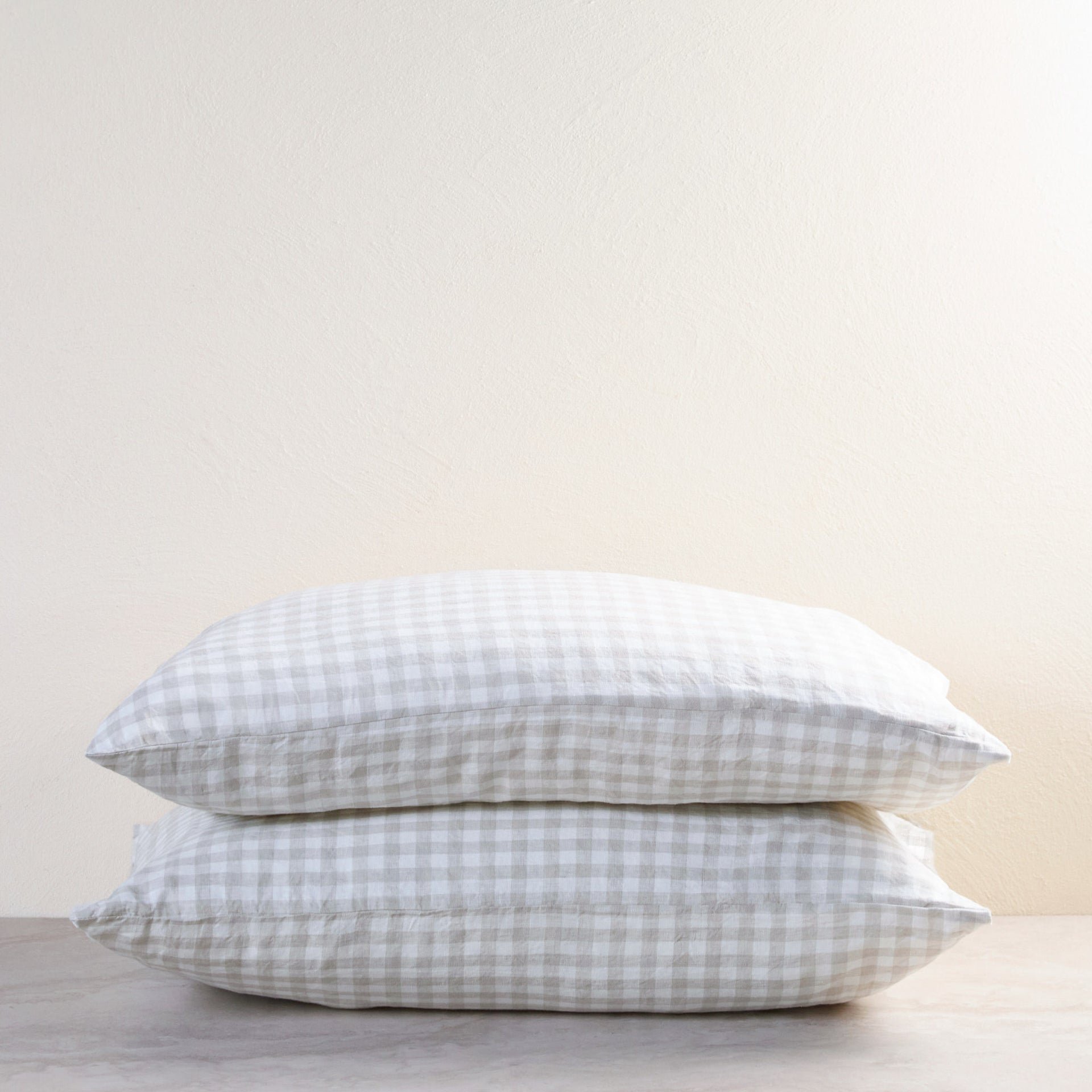 Premium colorful fabric for cover 100% linen striped grid pattern fabric wholesale for bedding