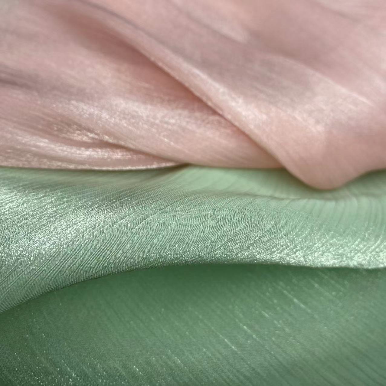 55GSM LIGHTWEIGHT SHINY METALLIC 100% POLYESTER WHOLESALE SHIMMER ORGANZA FABRIC FOR STAGE DRESS