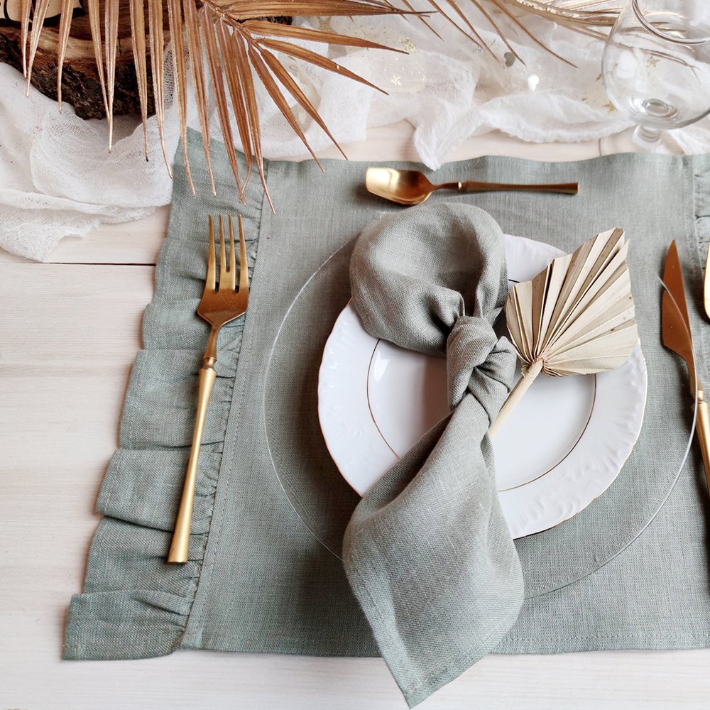 Ruffle Edge French Luxury flax pure Linen cloth napkins for wedding custom size Cotton Linen table placemat OEKO-Tex wholesale