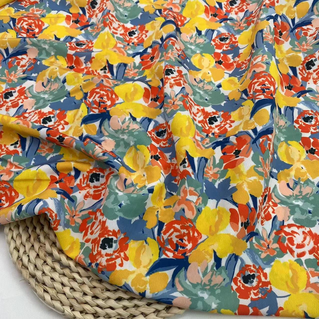 Wholesale stock customize polyester 75D soft breathable chiffon floral digital print fabric for women dress