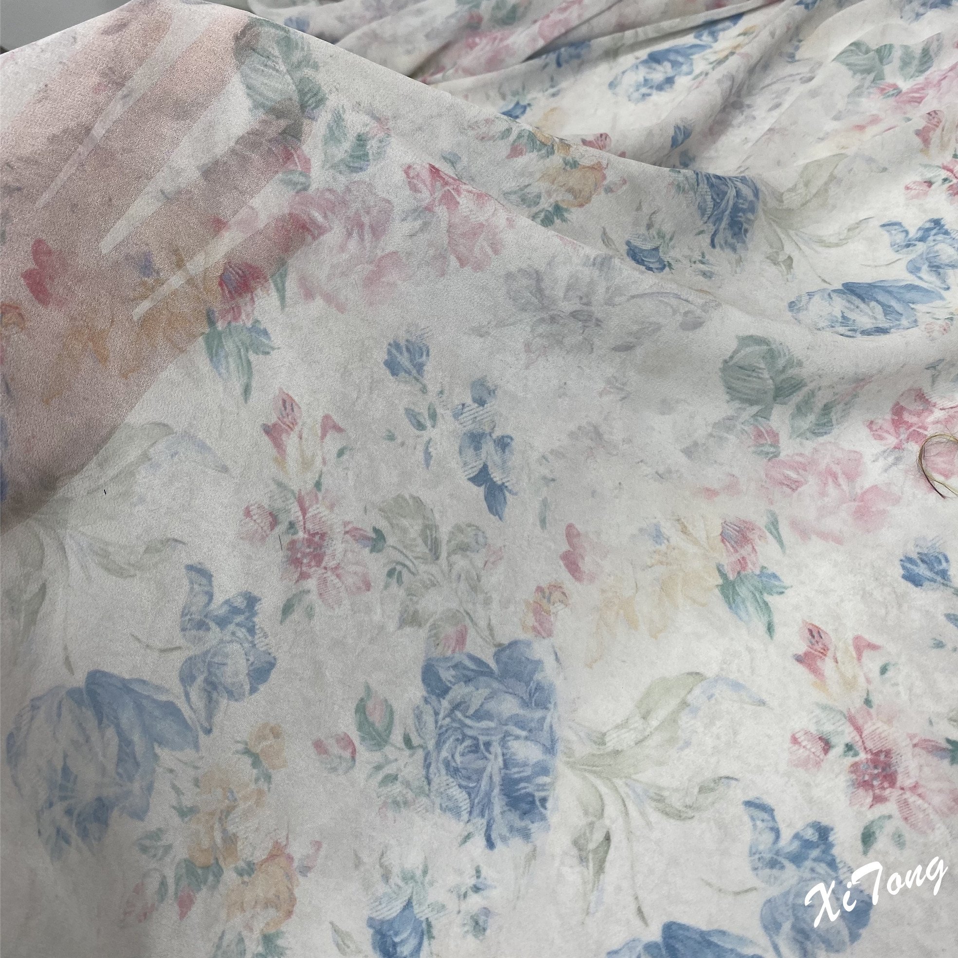 2022 printed fabric polyester Chiffon Pearl Fabric Digital Print chiffon fabric flower printing material Dress making