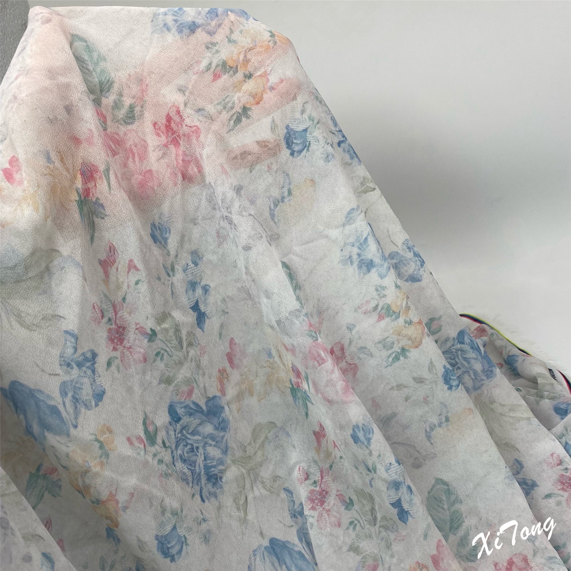 2022 printed fabric polyester Chiffon Pearl Fabric Digital Print chiffon fabric flower printing material Dress making