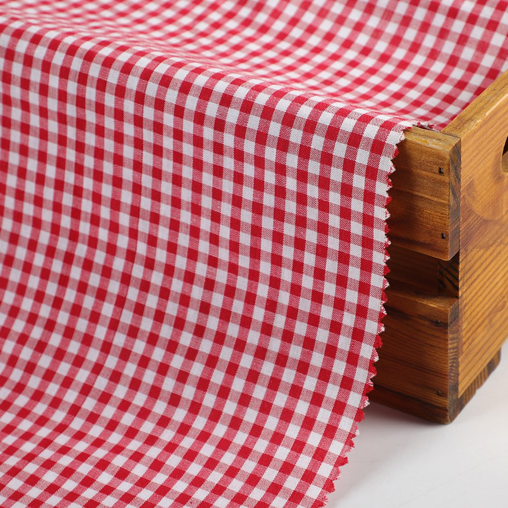 2024 Shaoxing Textile Eco-friendly Breathable All Seasons Suitable Checks Pattern Cloth 100%Cotton Fabric