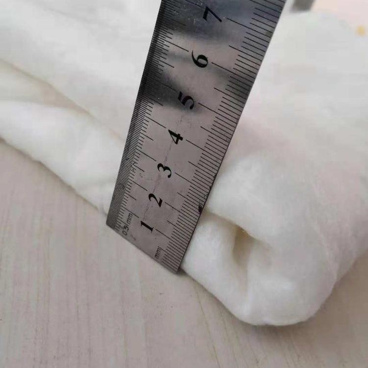 Wholesale No-woven Camel Wool /Silk /Cotton /Bamboo Fiber Felt/ Wadding/Padding/Batting for Mattress