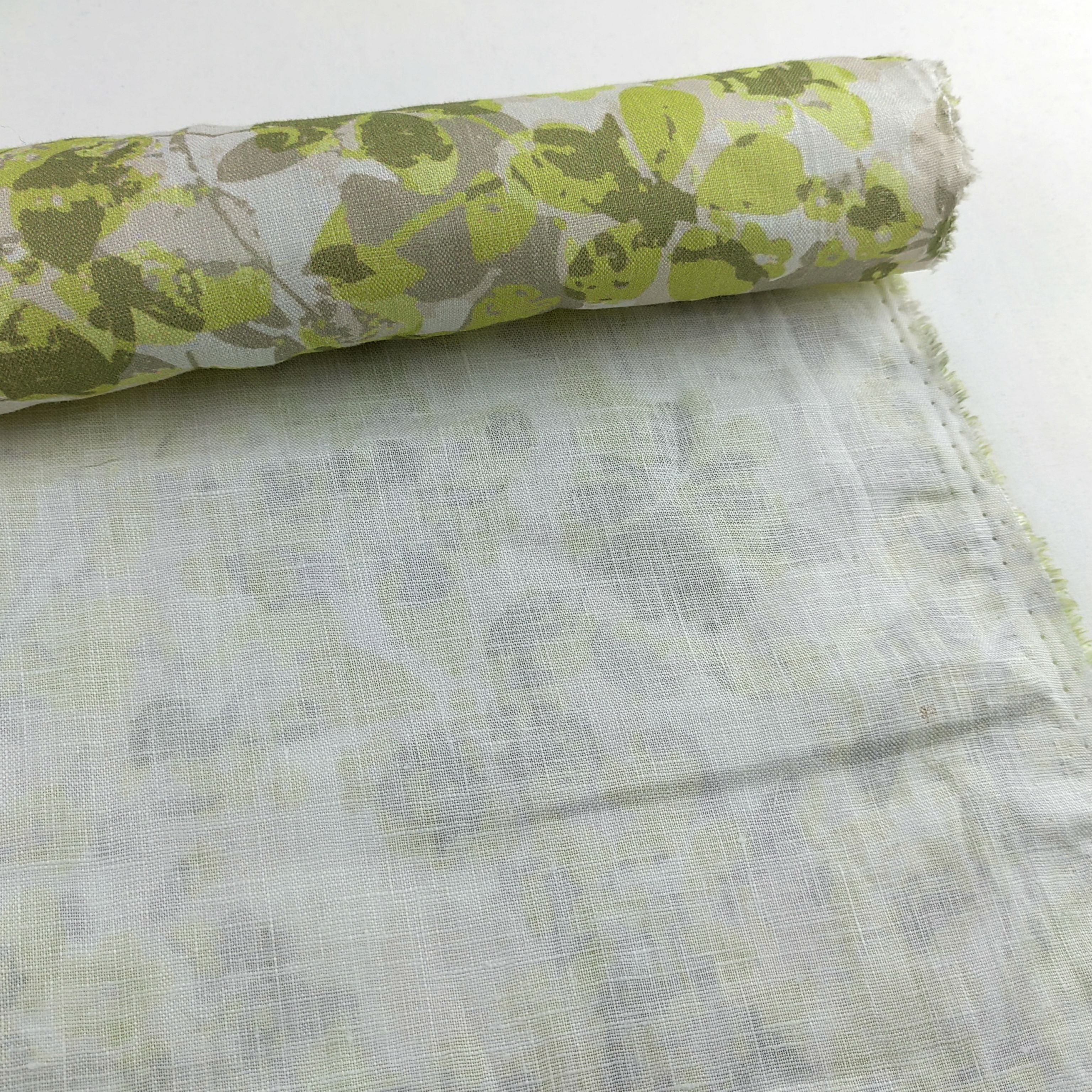 Luxury Italian design high quality comfortable hand feeling 100% Linen digital print Fabric for garments