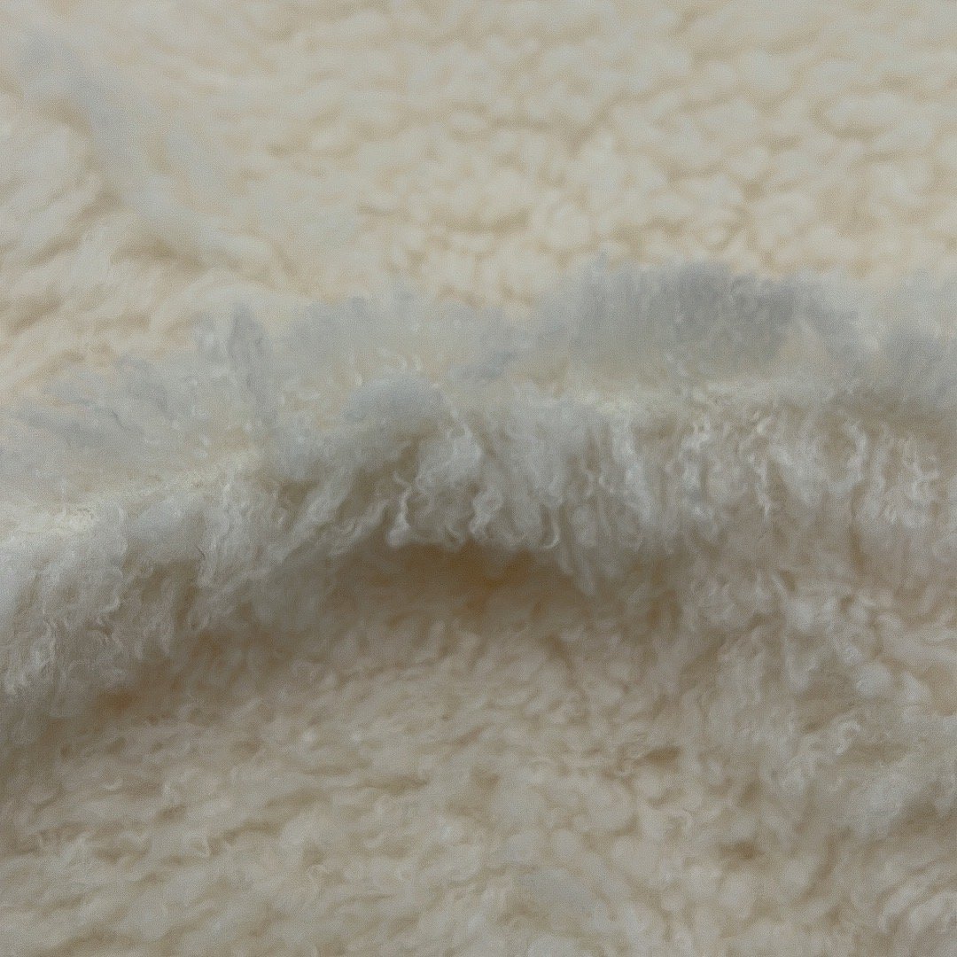 Artificial wool fabric plush fabric for cushion for carpets
