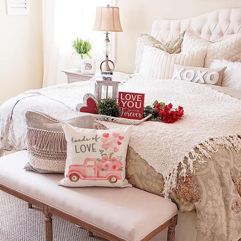 Promotional High Quality Sublimation Linen Cotton Campaign Holiday Decoration Custom Valentines Throw Pillow Case Cushion Cover