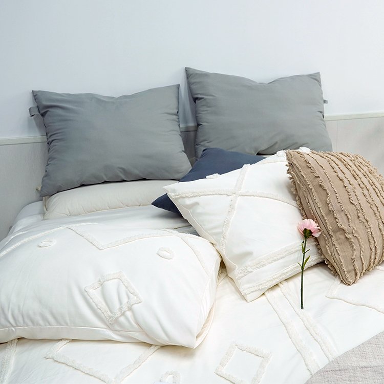Nice Price Bedding Set For Hotel&Home Textured Tufted comforter cover