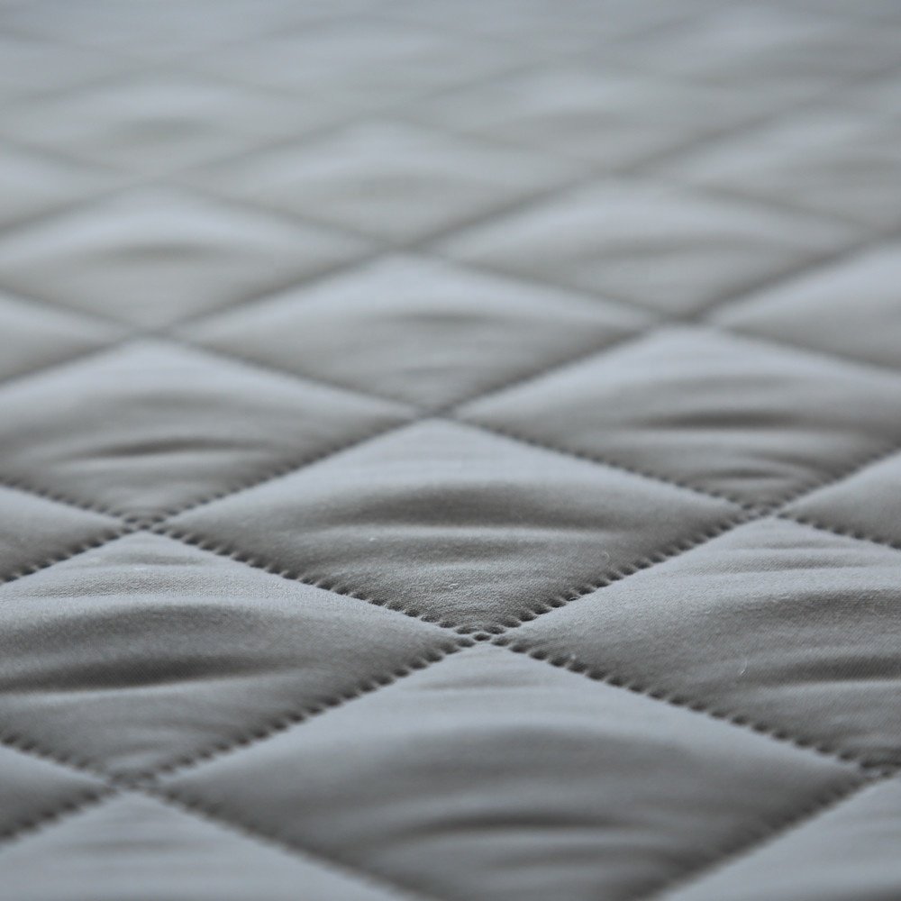 Ultrasonic embossing fitted bed mattress cover bed sheet mattress protector waterproof