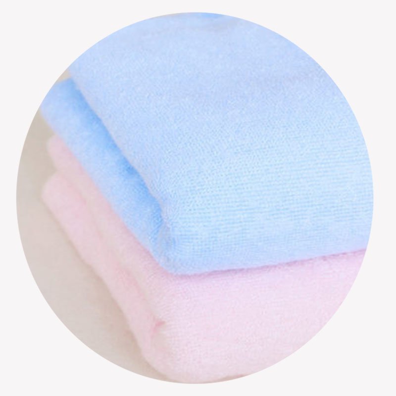 Bamboo fiber urine and water barrier cloth fitted sheet bedspread and pillowcase fabric