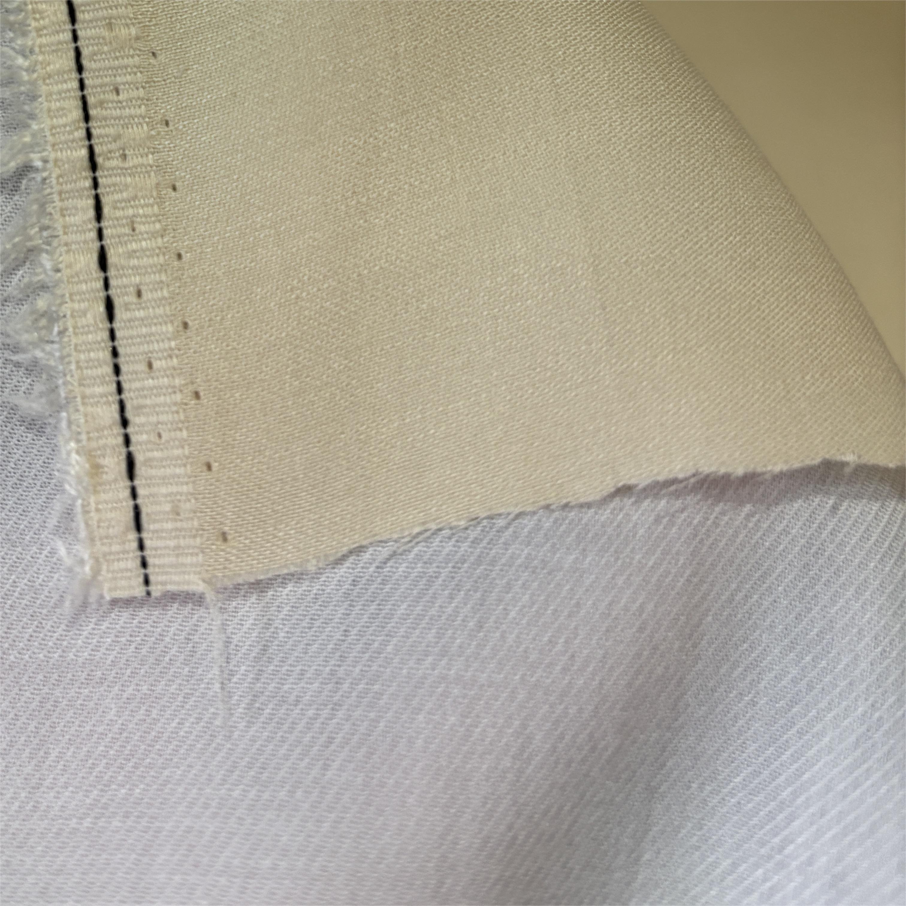 China good quality Bamboo Fiber/Polyester fabric permeability skin for shirt