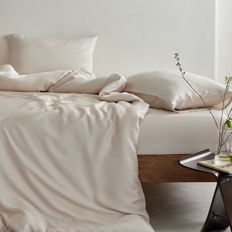 customized fashion packaging style with logo wholesale manufacturer silky feeling organic bamboo fabric bedding for bedroom