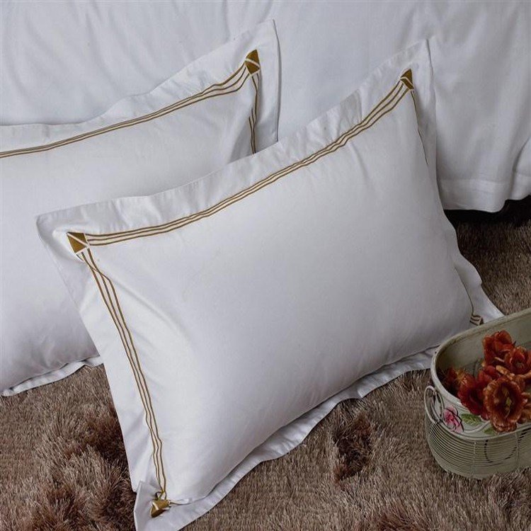 Custom 250 300 400 600 1000 thread count luxury 100% cotton white 4pcs bed sheet hotel bedding sets