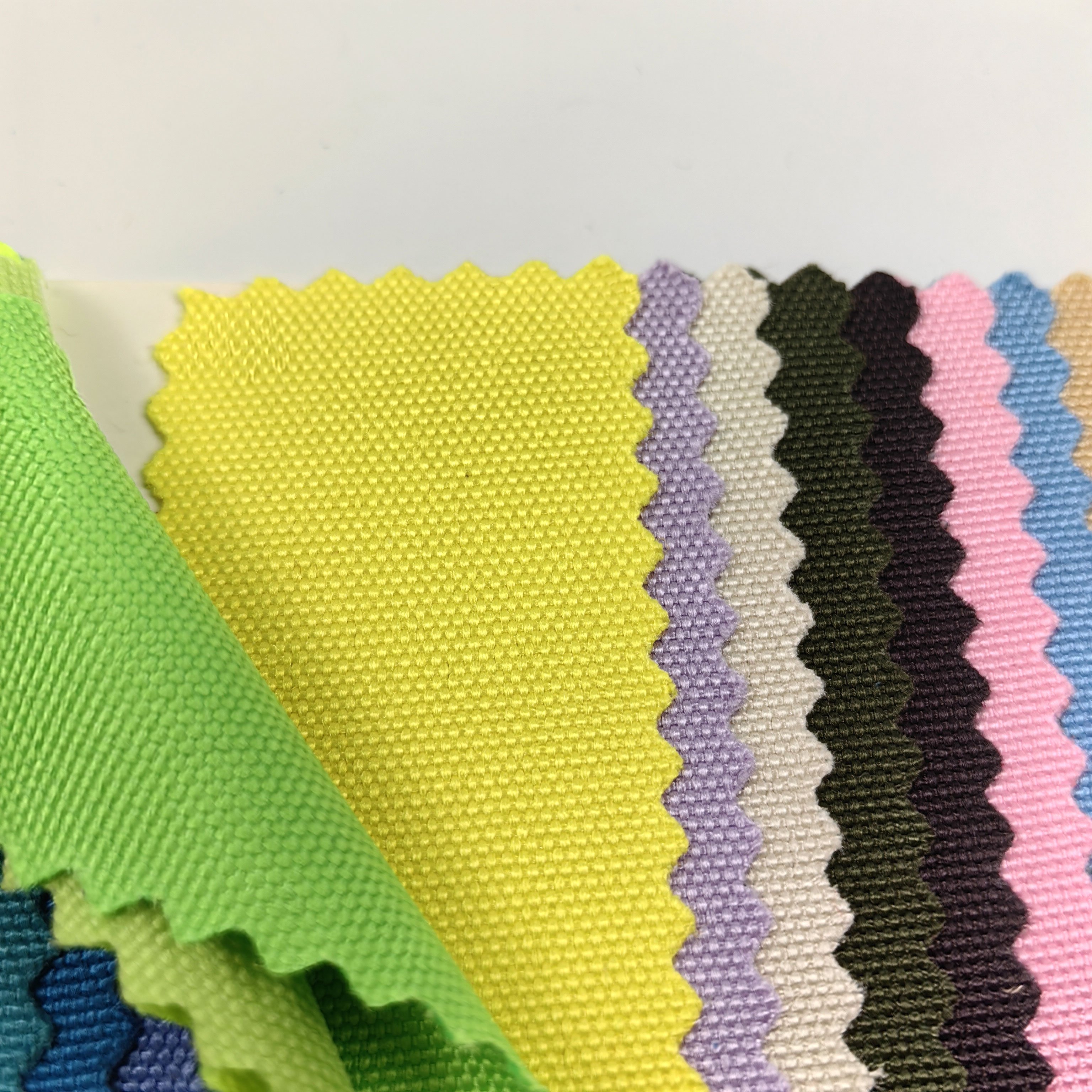 Ready Stock Outdoor Oxford Fabric PU Coated 600D Oxford Fabric Waterproof For Bag 600D Polyester Tent Awning Fabric Anti-UV