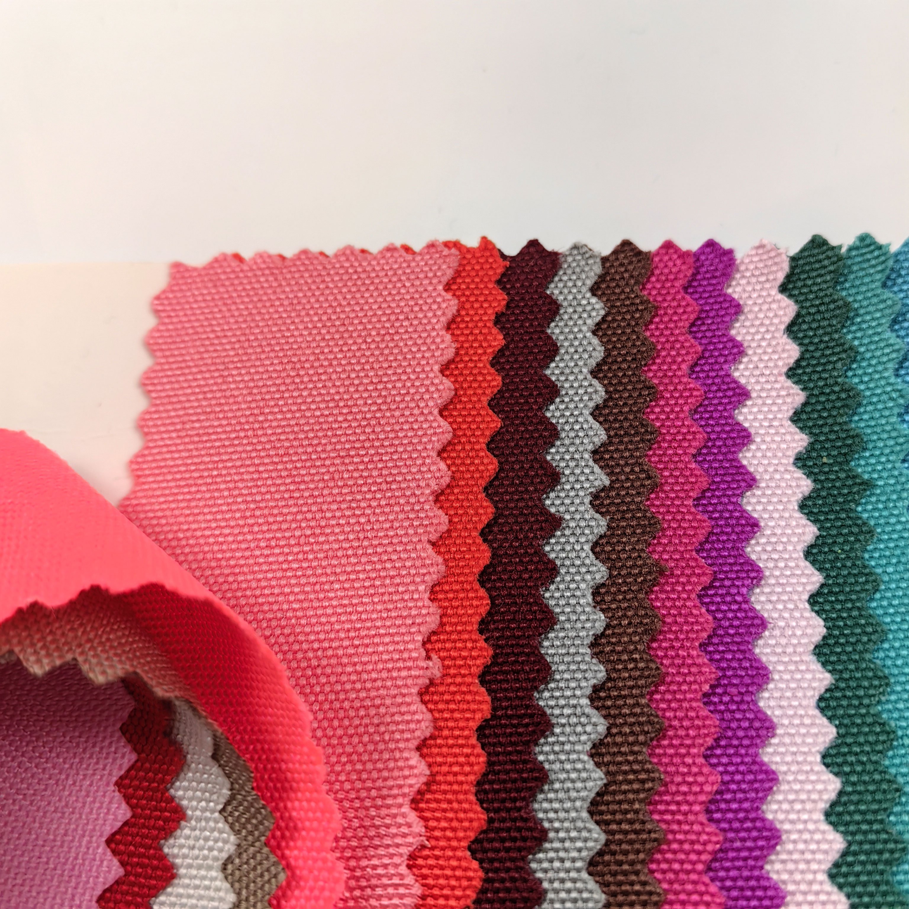 Ready Stock Outdoor Oxford Fabric PU Coated 600D Oxford Fabric Waterproof For Bag 600D Polyester Tent Awning Fabric Anti-UV