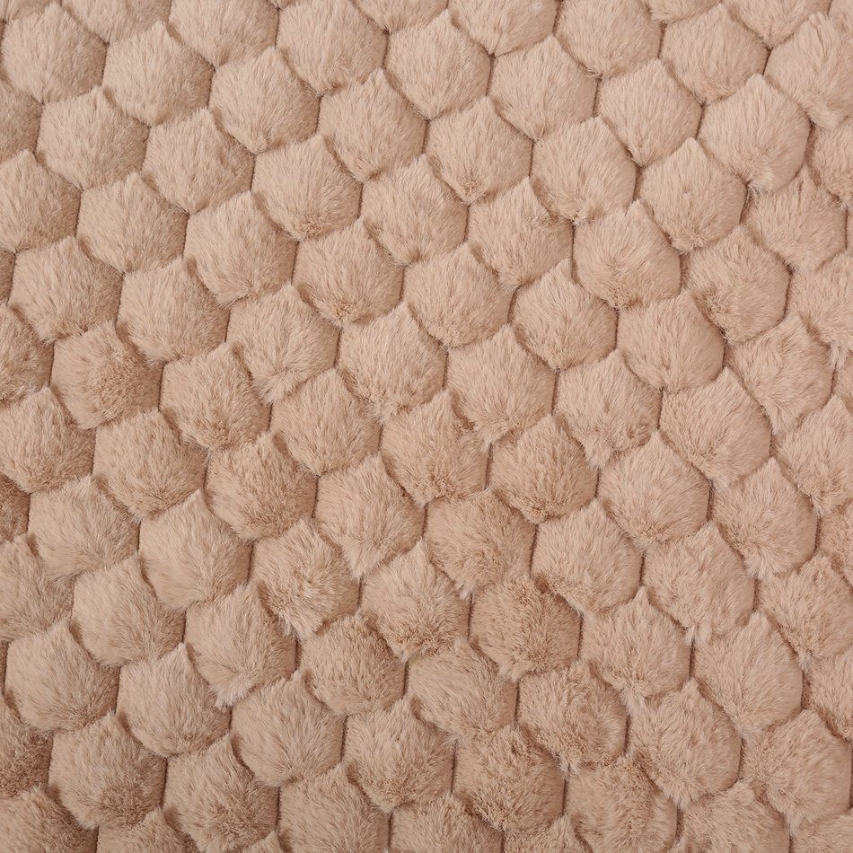 165cm 700g/m Embossed Plush Rabbit Fur Embroider Fabric Soft 100% Polyester Sofa Velvet Fabric
