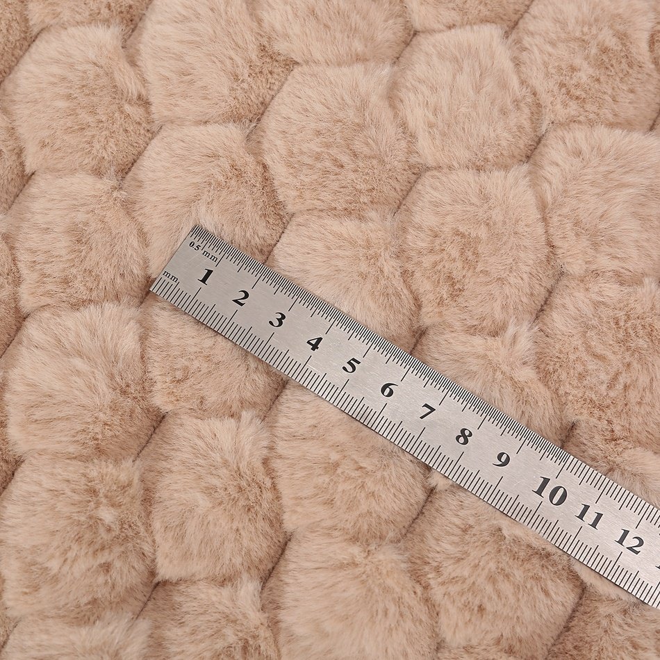 165cm 700g/m Embossed Plush Rabbit Fur Embroider Fabric Soft 100% Polyester Sofa Velvet Fabric