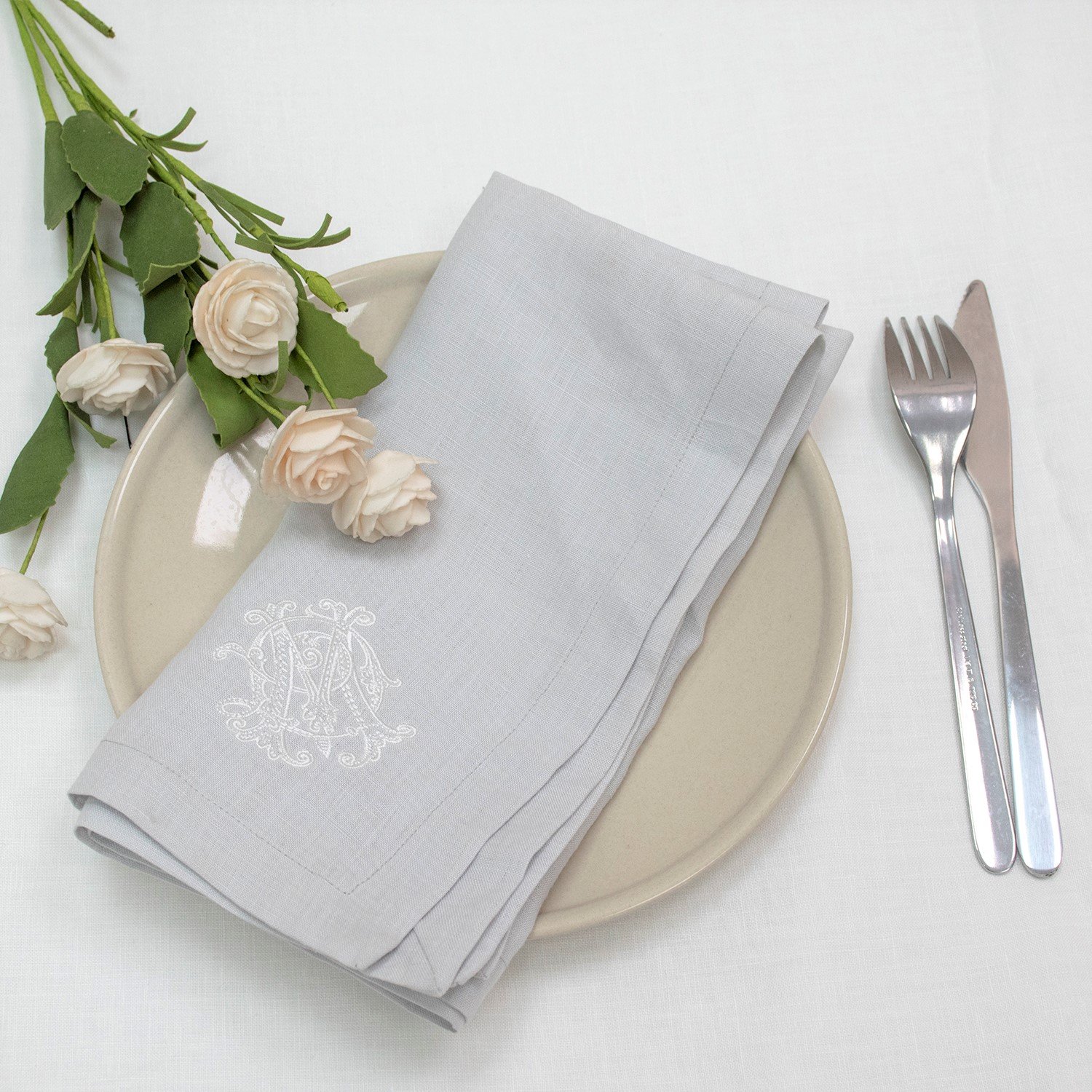 luxury wedding custom party ivory gray color 100% european pure linen table napkin with embroidered
