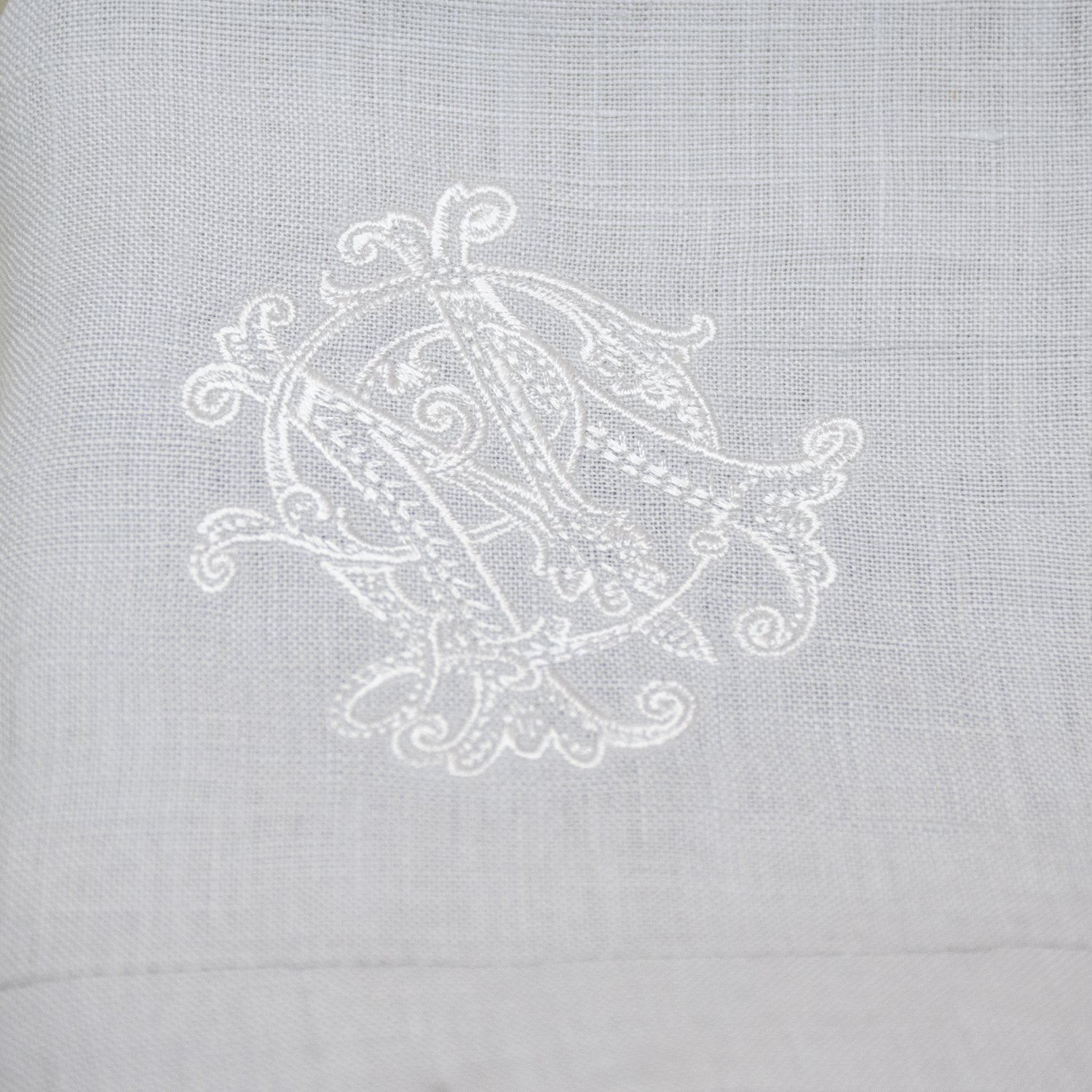 luxury wedding custom party ivory gray color 100% european pure linen table napkin with embroidered
