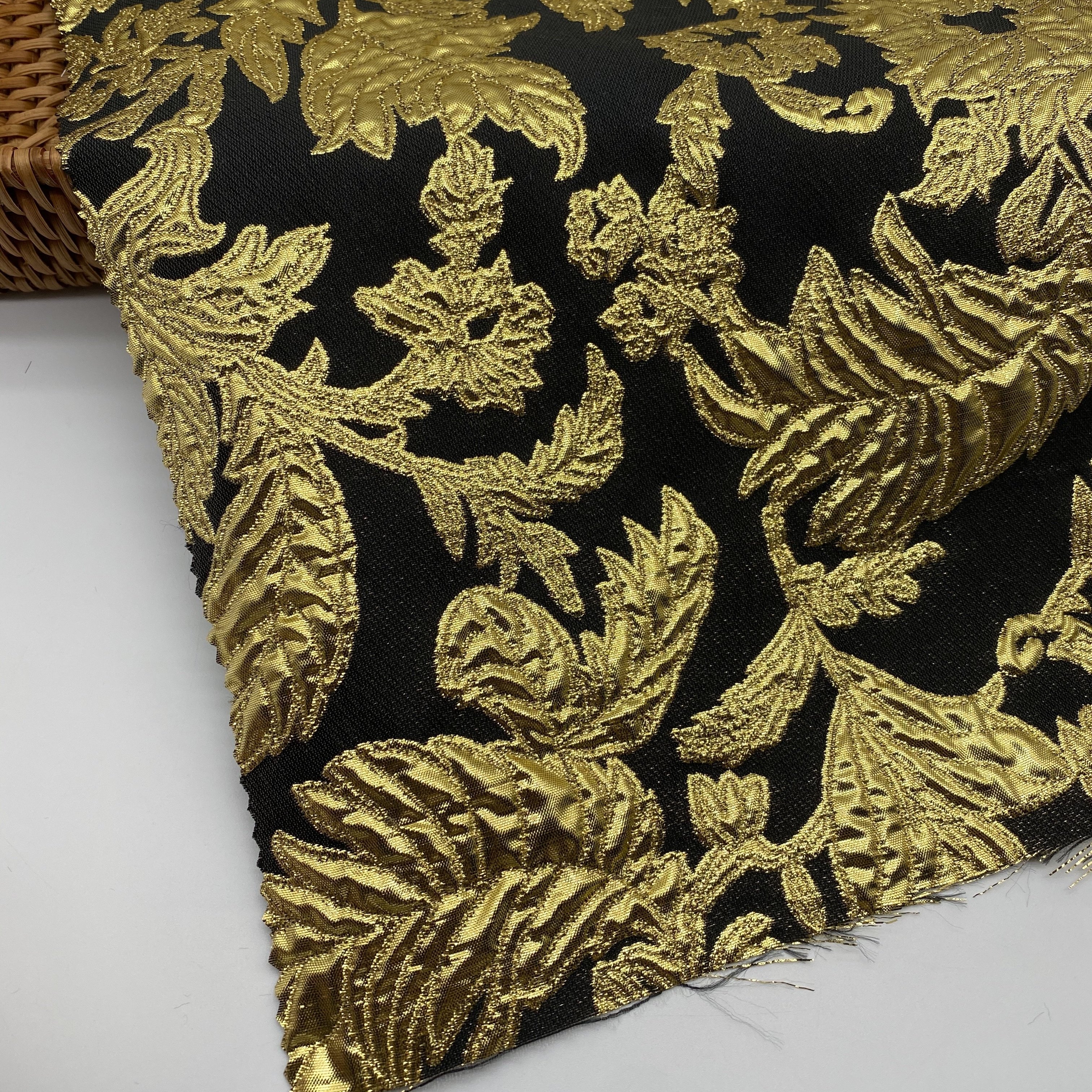Quality Paty Dress Material and Brocade wedding jacquard design fabric for dresses