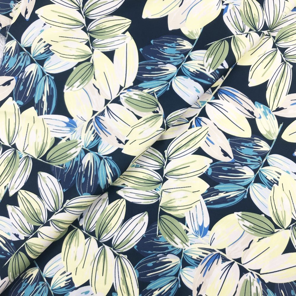 Low Quantity 100% Polyester Customized Flower Pattern Peach Skin Fabric For Beach Shorts