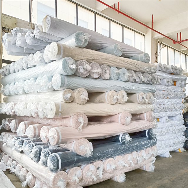 wholesale factory microfiber Fabrics Vintage Printed Fabric Polyester Fabric For Bed Sheet