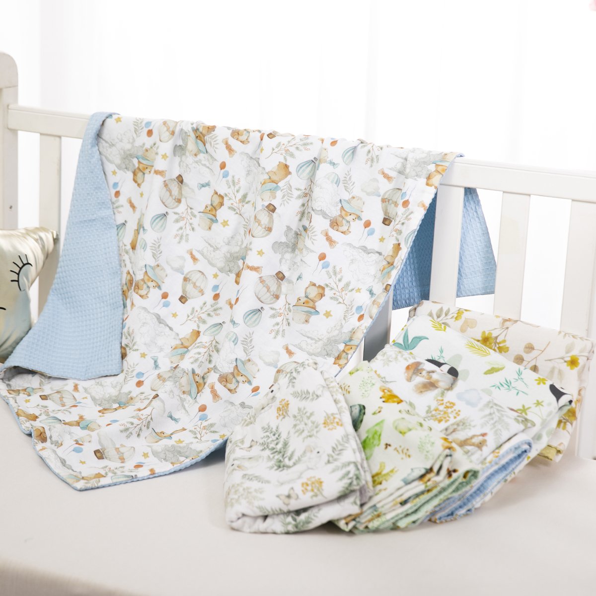 OEM 2 Layers Waffle Fabric Towel for Newborn Wrap Shower Gift with Printed Patterns Bamboo Cotton Baby Swaddle Blanket