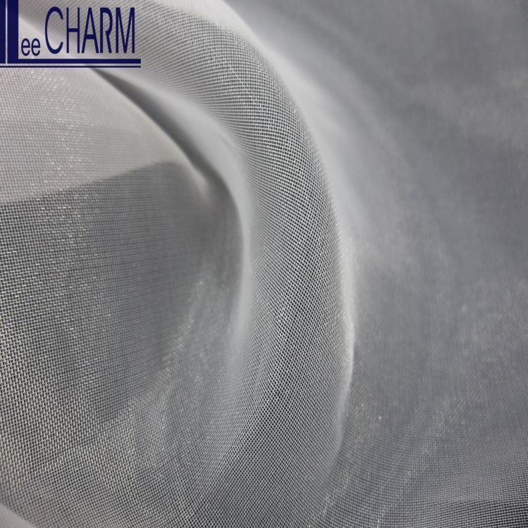 LCSH002 Taiwan Cheap Soft Light Bridal Organza Fabric Able For Embroidery