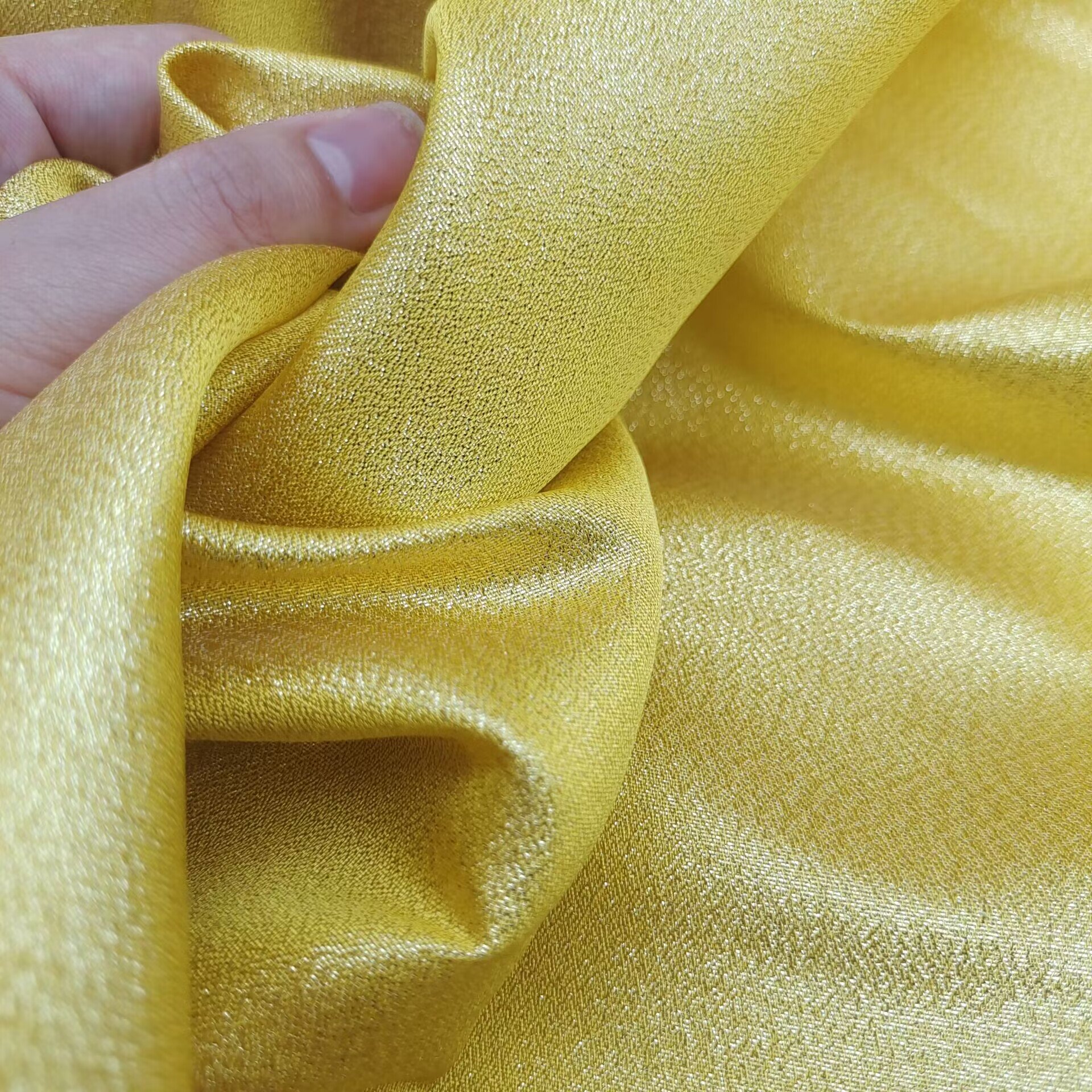 Eco-friendly Manufacture Polyester Rose Gold Sliver Thread Metallic Shiny Yarn Lurex Woven Fabric For Evening Dress Performance Wear