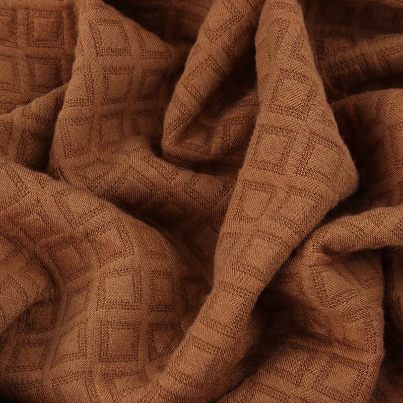 Knitted air layer checkered geometric diamond pattern pattern spot craft silk cotton jacquard fabric