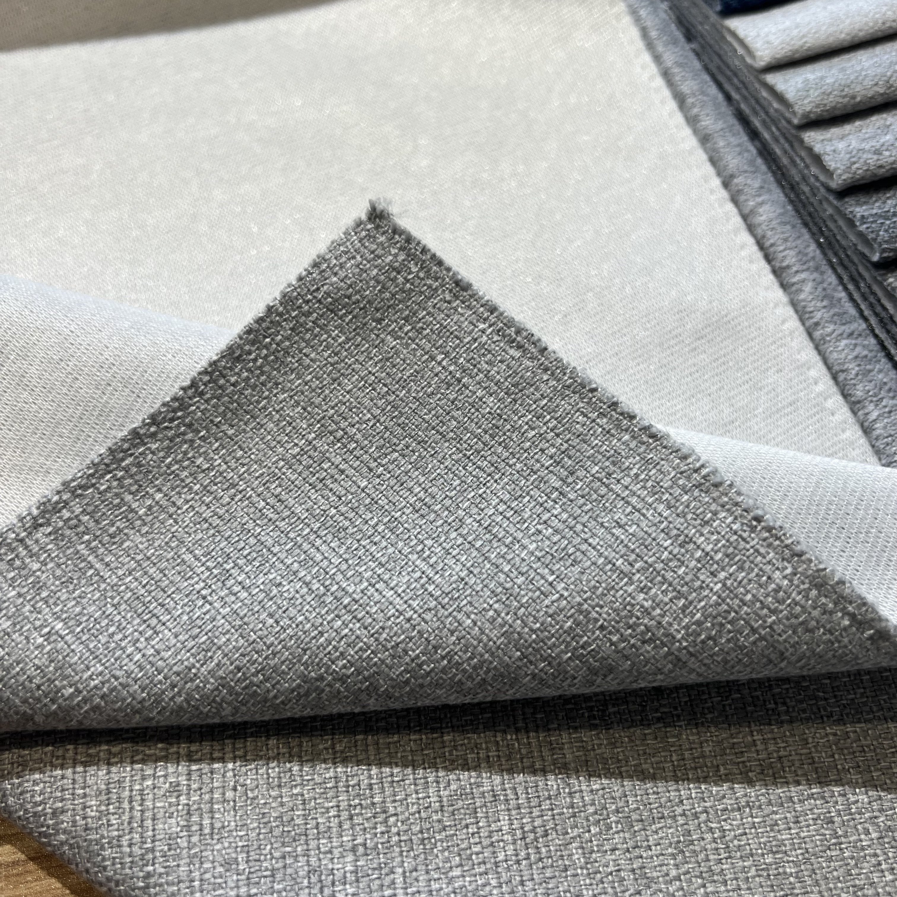 Heavy Weight 345gsm 28 Colours In Stock Linen Look Cotton Like Soft Hand Feel Polyester Sofa Fabric for Sofa Cover Pillow Chair