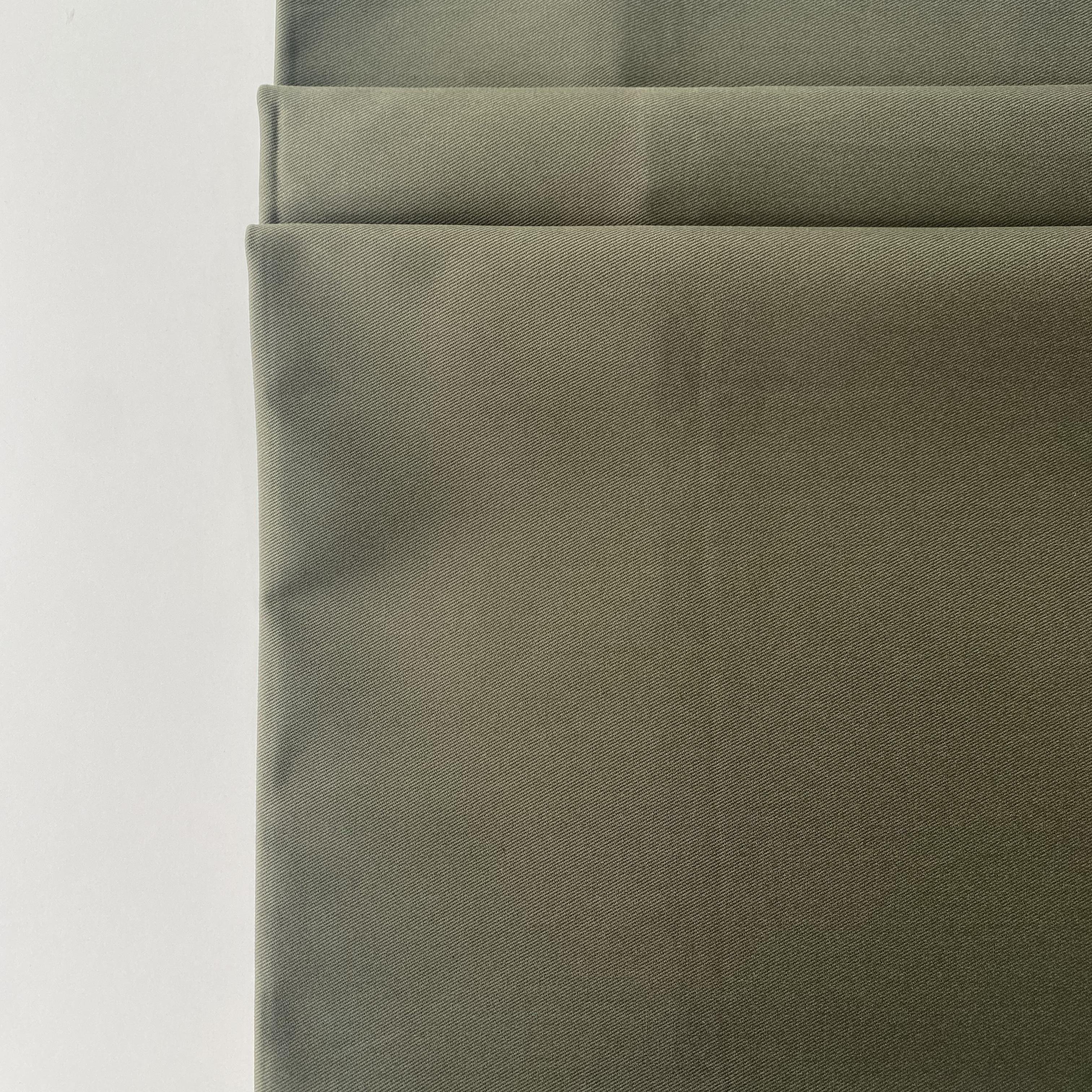 High quality 100% Cotton 10*10 Woven Twill Cotton Fabric for suit