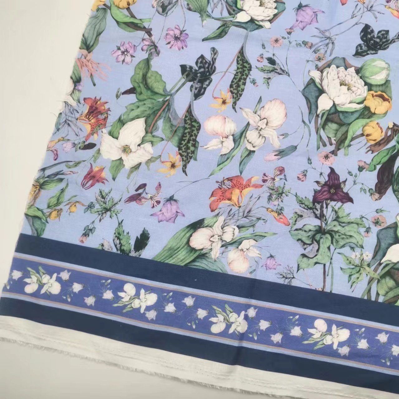 Custom Breathable Friendly Digital Printed Design 100% Linen Flower Printed Stonewashed Linen Fabrics for Men Shirt