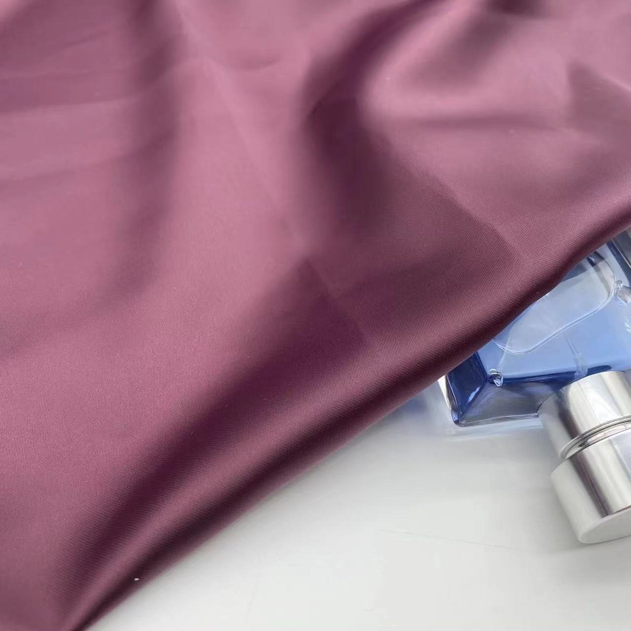 New design 220gsm 150D soft hand feel smooth touching 100% Polyester fabric acetate duchess satin fabric for clothing