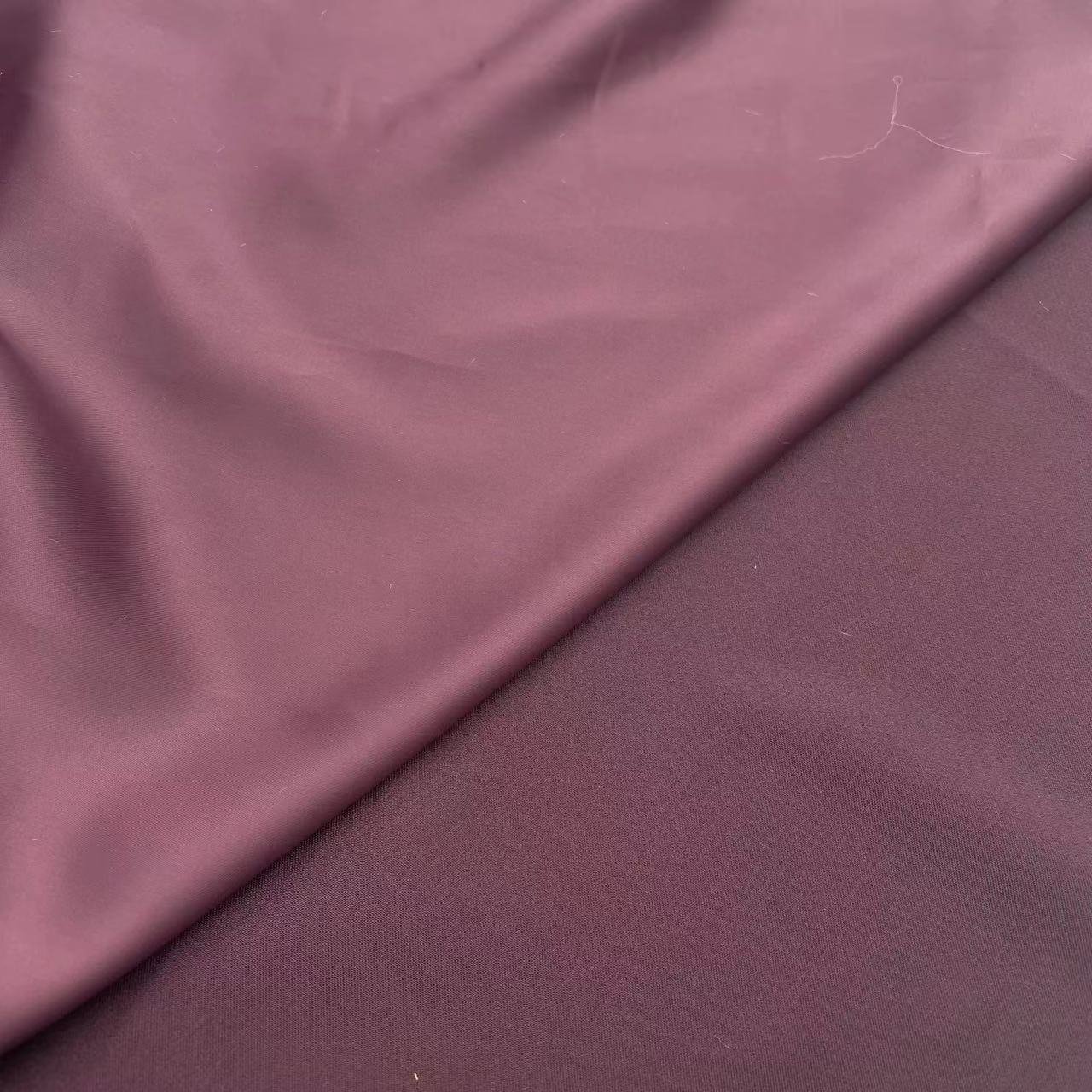 New design 220gsm 150D soft hand feel smooth touching 100% Polyester fabric acetate duchess satin fabric for clothing