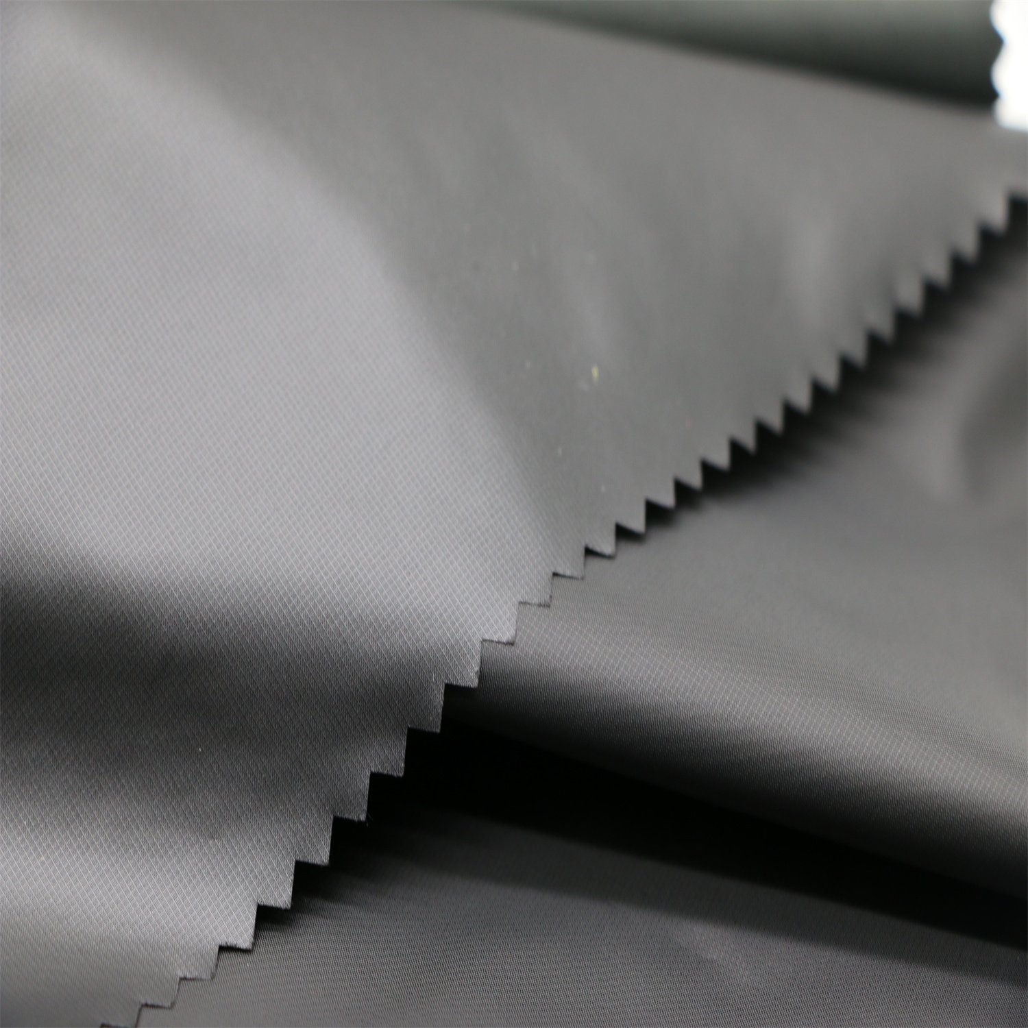 High Quality Ultralight Ripstop 20D 400T Waterproof 100 Recycled Polyester Pongee Fabric For Down Coat