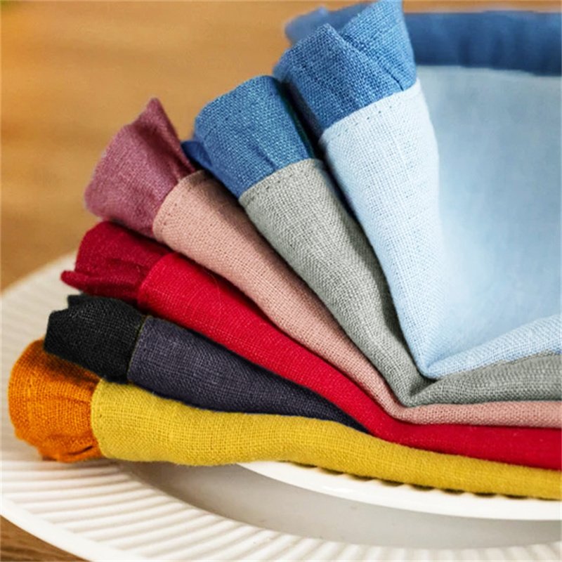 New Product standard size Matching color christmas 100% ruffled linen flax napkin set folds with trimming