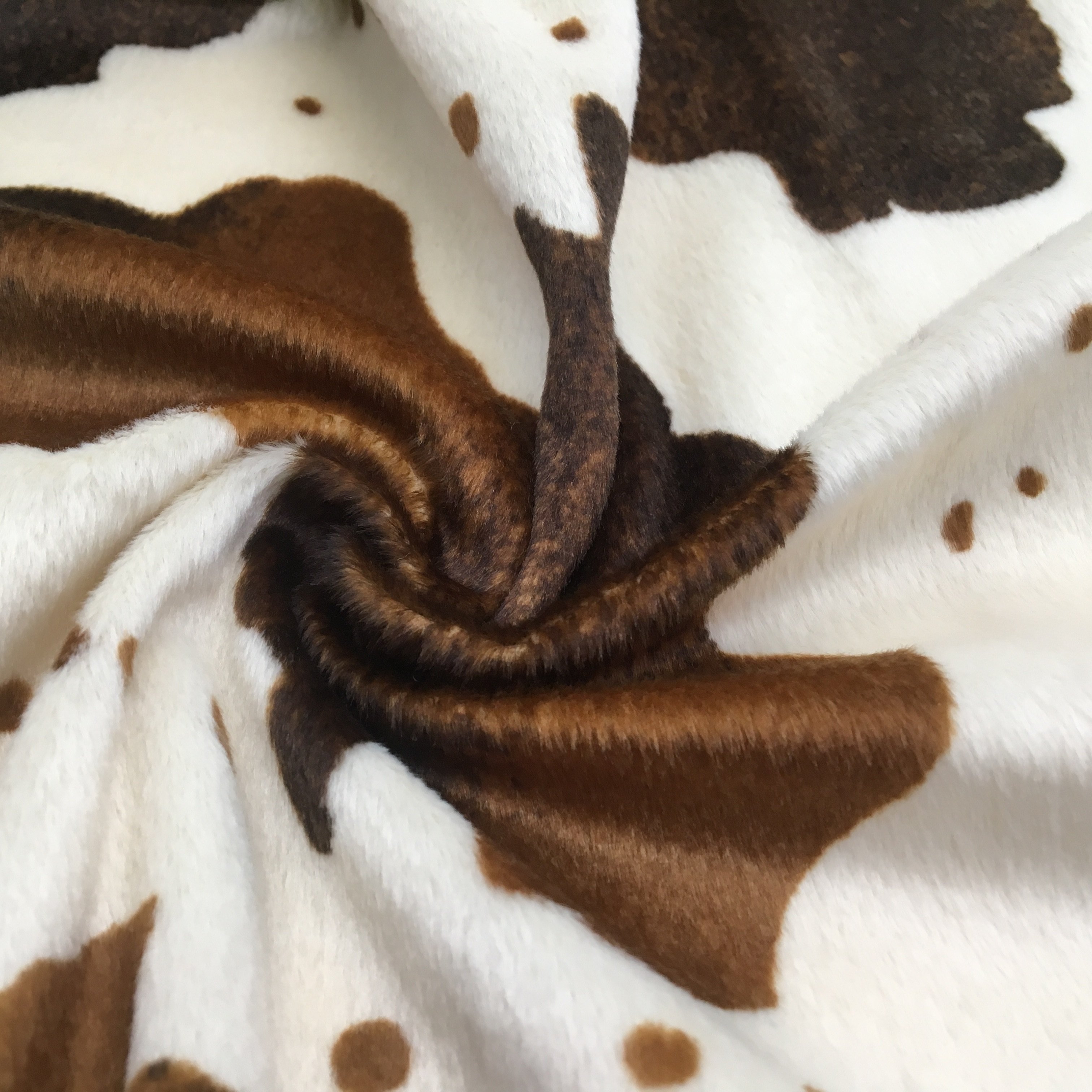 100% recycled polyester cow print velour fabric/animal print velboa