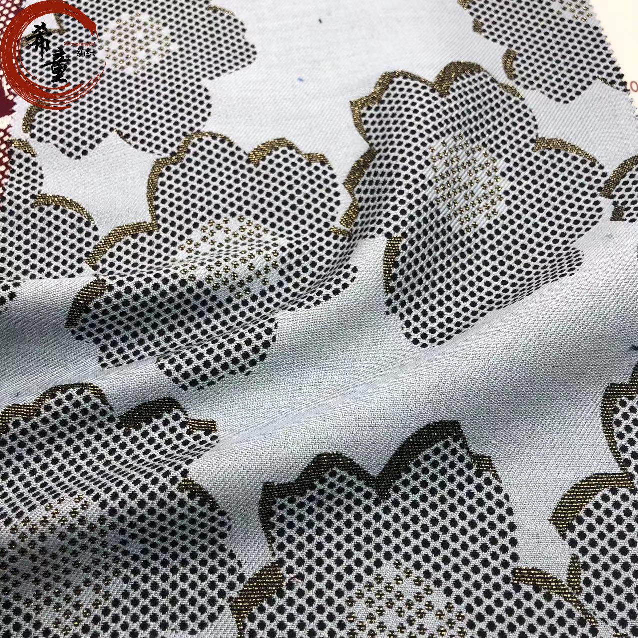 Metallic Jacquard brocade fabric top Quality 100% Polyester fabric for dress garment 3D pattern jacquard